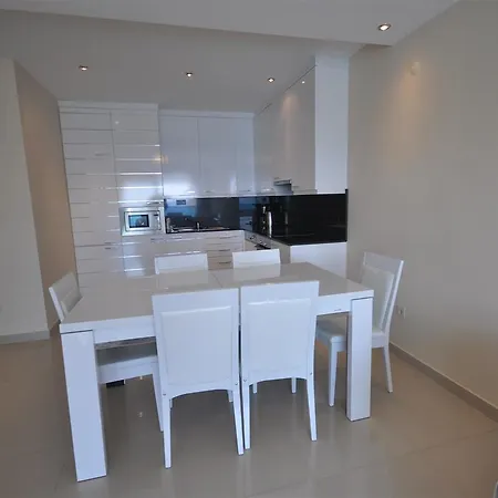 Aqua Diamond Apartment