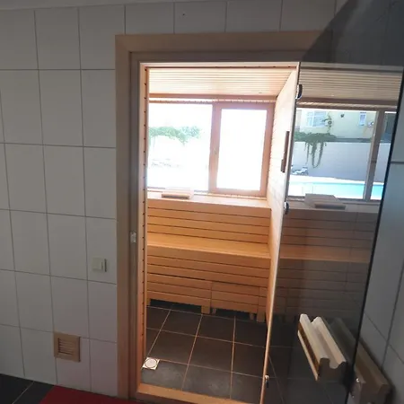 Aqua Diamond Apartman *